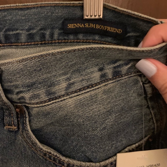 Lucky Brand Sienna Slim Boyfriend Outlet Jeans - Picture 4 of 5